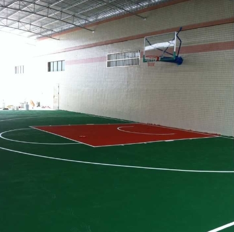 壁挂式籃球架